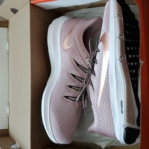 Women sneakers
